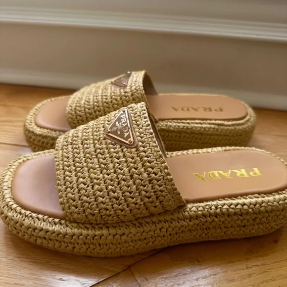 Prada Raffia Flatform Sandals - Picture 3 of 5
